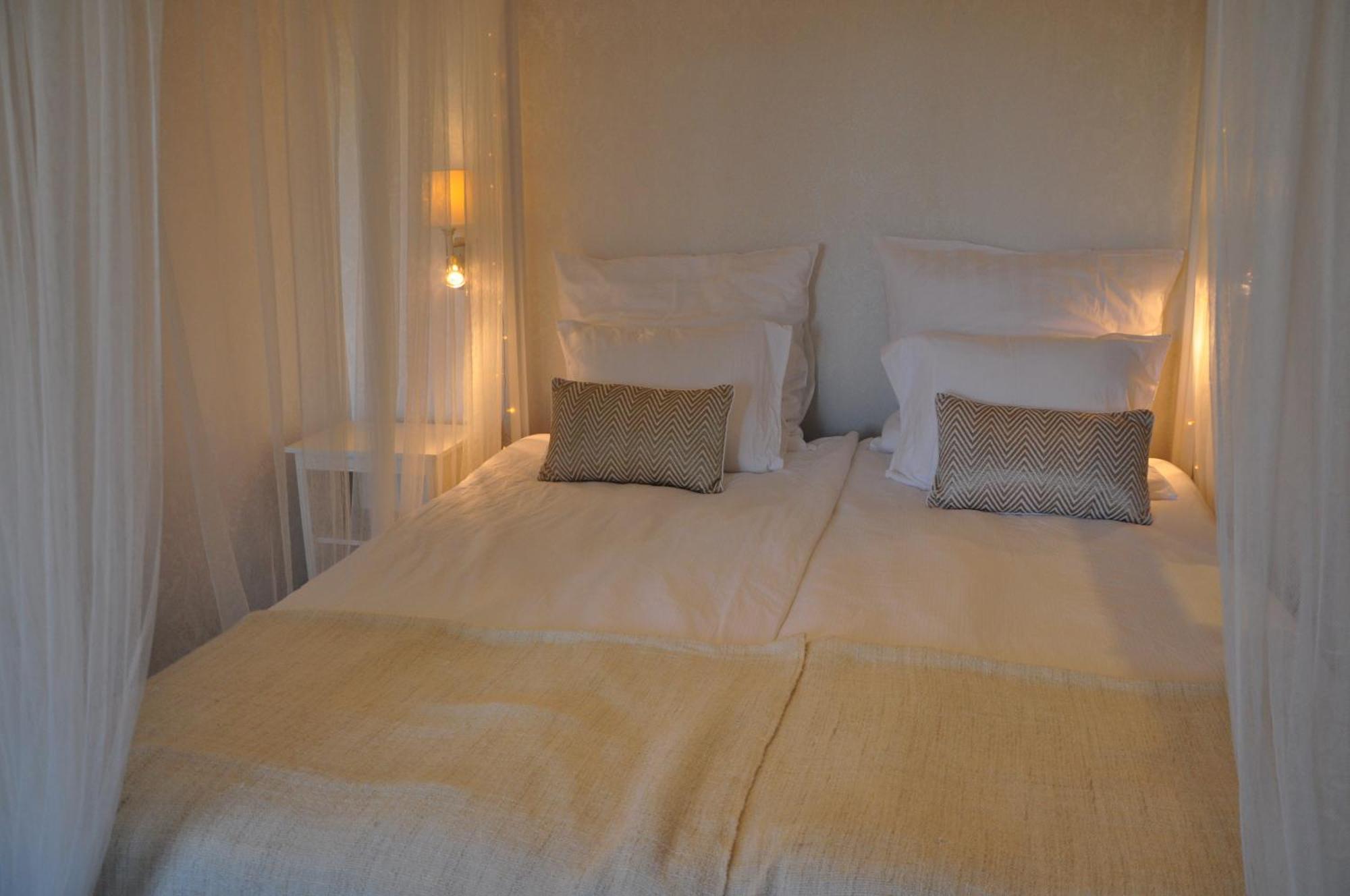 Hotel Bella Luna โบสตัด ภายนอก รูปภาพ
