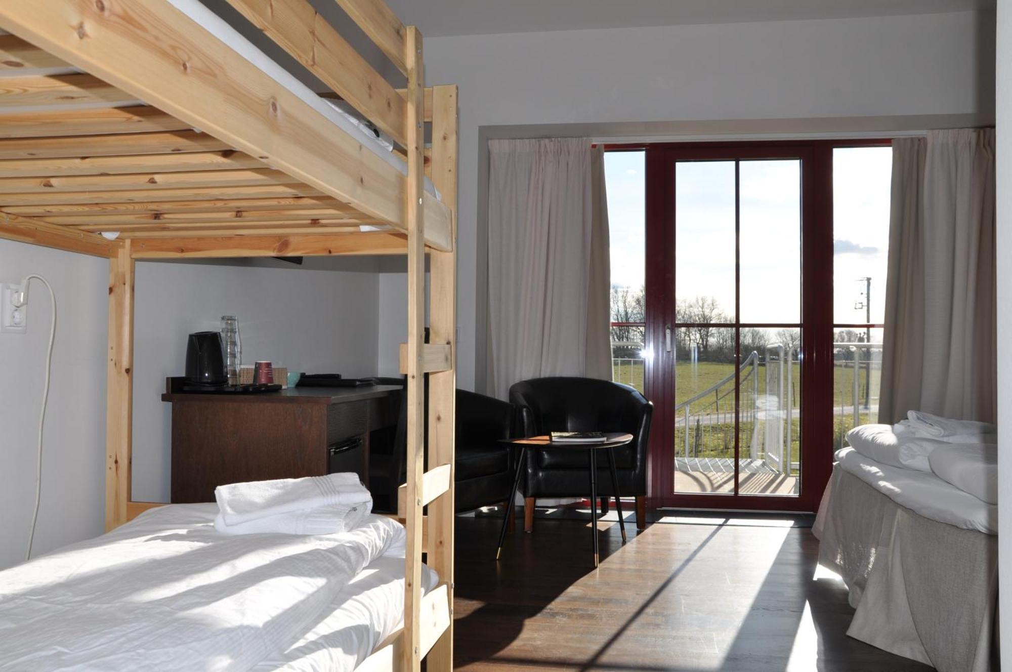 Hotel Bella Luna โบสตัด ภายนอก รูปภาพ