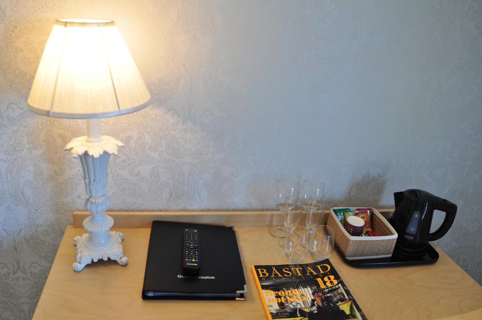 Hotel Bella Luna โบสตัด ภายนอก รูปภาพ