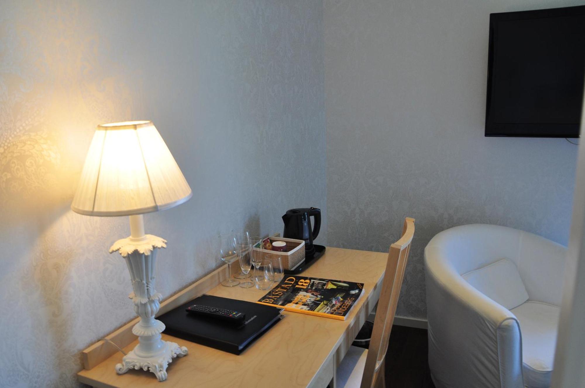 Hotel Bella Luna โบสตัด ภายนอก รูปภาพ